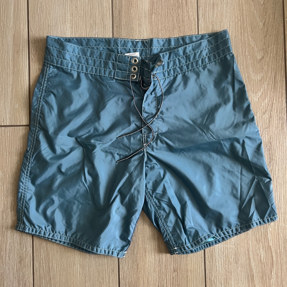 Birdwell Boardshorts, size 33